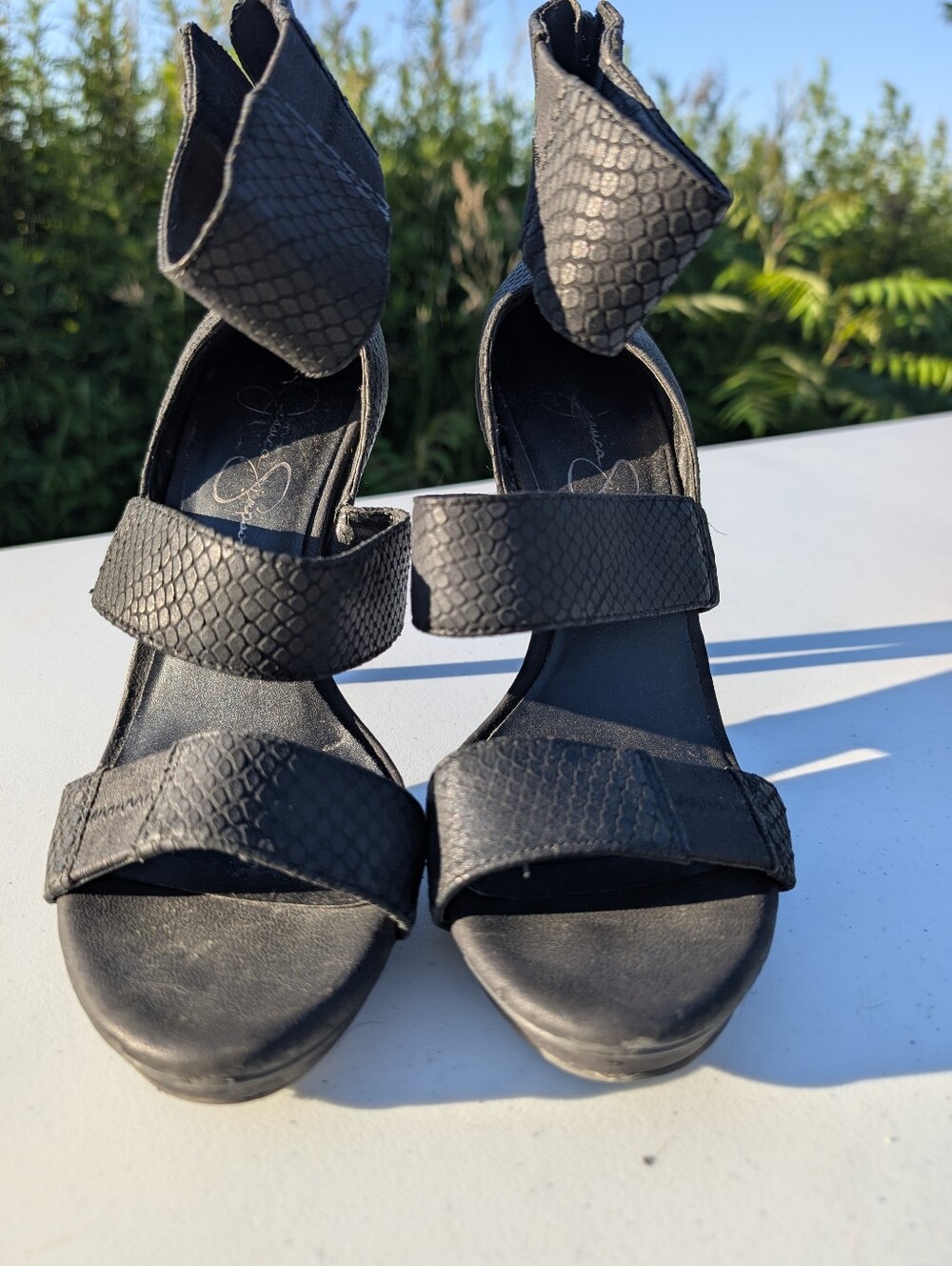 Jessica Simpson Heels - Picture 3 of 6